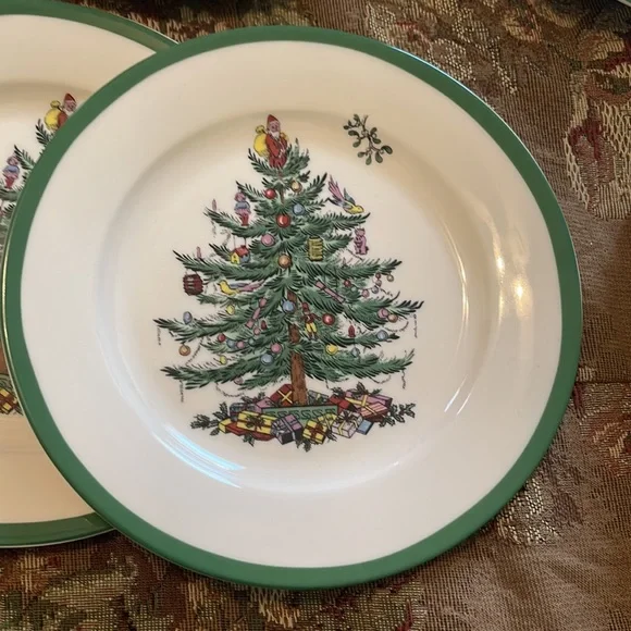 8 Spode Christmas tree dinner & 8 salad plates, 40 dinner & 20 guest towels - Picture 1 of 9